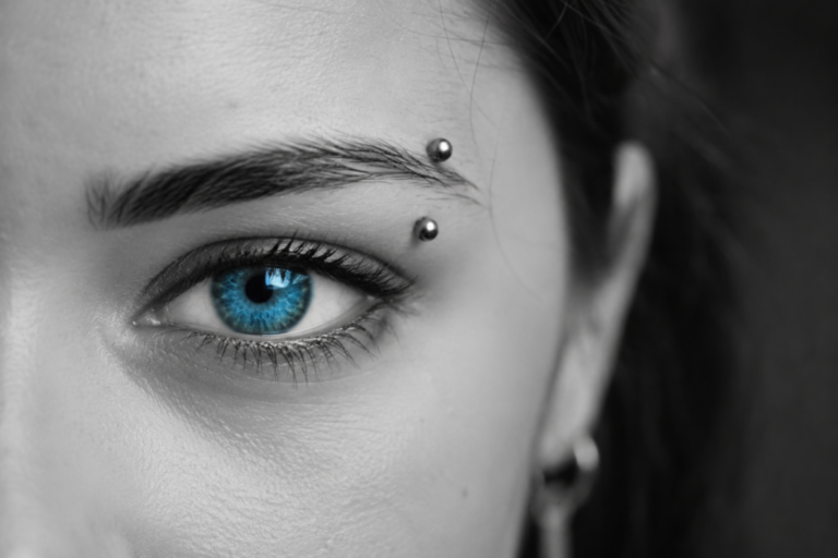 Piercing à l'Arcade