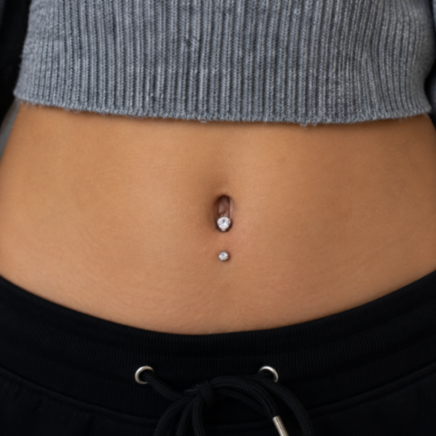 Piercing nombril inversé Piercing nombril inversé